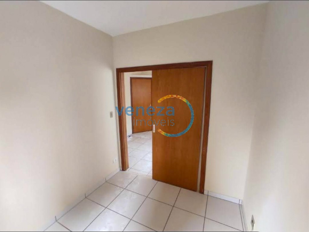 Apartamento à venda no bairro Centro de Londrina com 26.09m<sup>2</sup> útil, 1 quarto