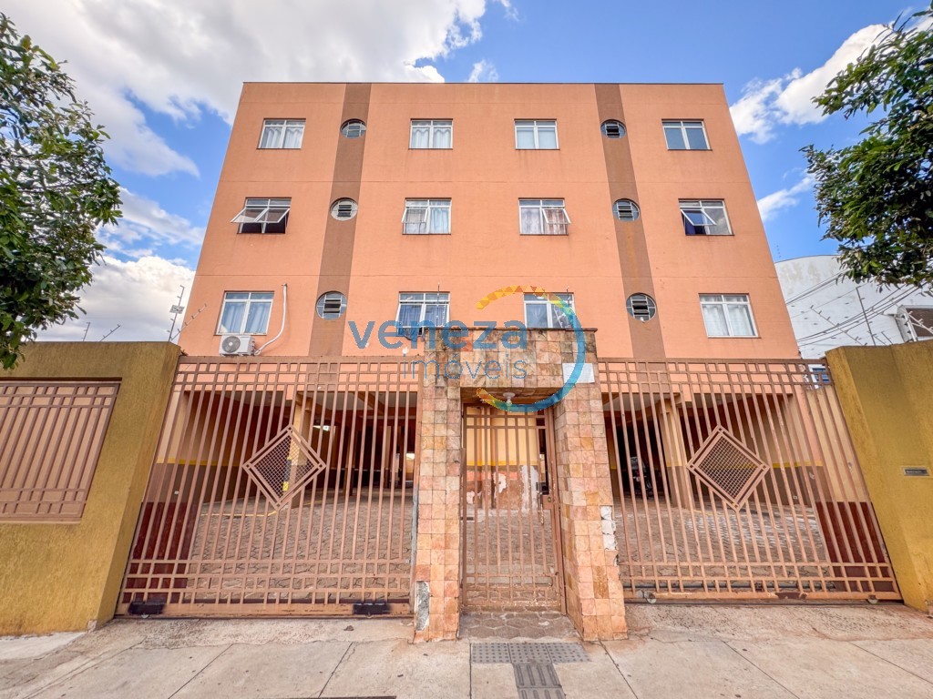 Apartamento para venda no Centro em Londrina com 64,52m² por R$ 155.000,00