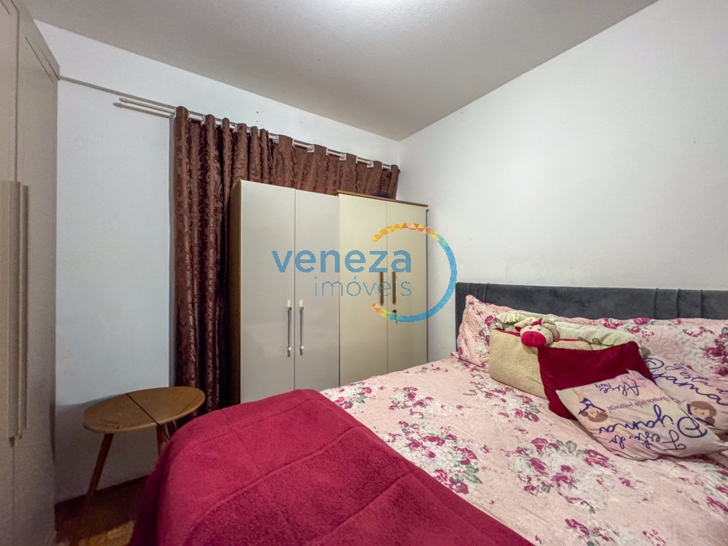 Apartamento à venda no bairro Centro de Londrina com 50.24m<sup>2</sup> útil, 2 quartos