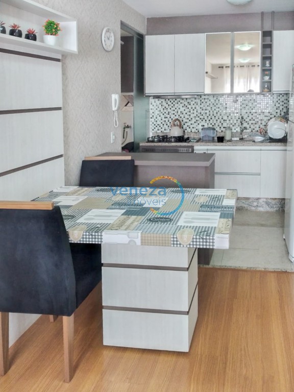 Apartamento para venda no Ouro Verde em Londrina com 60m² por R$ 170.000,00