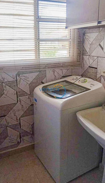 Apartamento à venda no bairro Ouro Verde de Londrina com 45m<sup>2</sup> útil, 2 quartos, 1 vaga de garagem