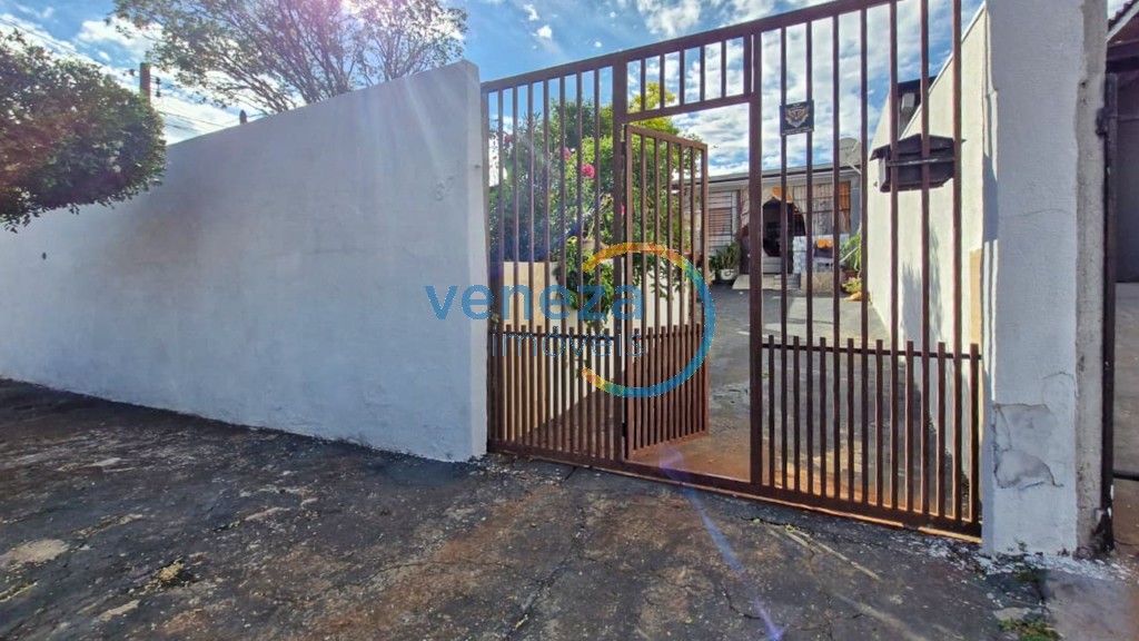 Casa Residencial à venda no bairro Santa Rita de Londrina com 100m<sup>2</sup> útil, 3 quartos, 1 vaga de garagem