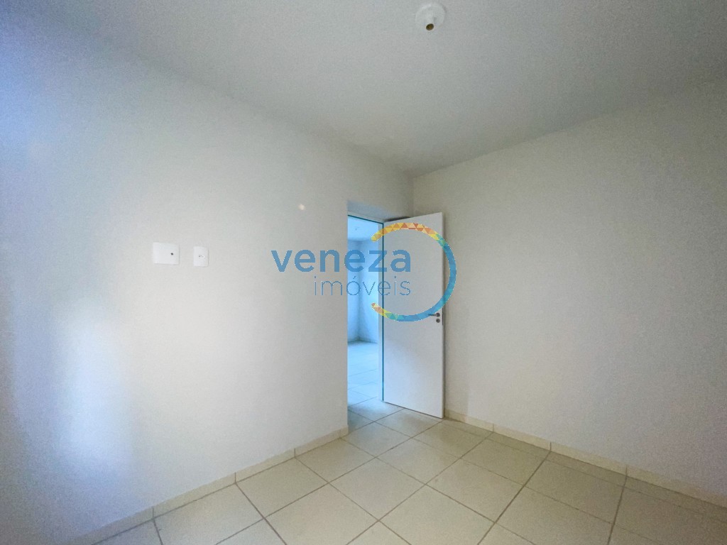 Apartamento para venda no Gleba Esperanca em Londrina com 76,22m² por R$ 170.000,00