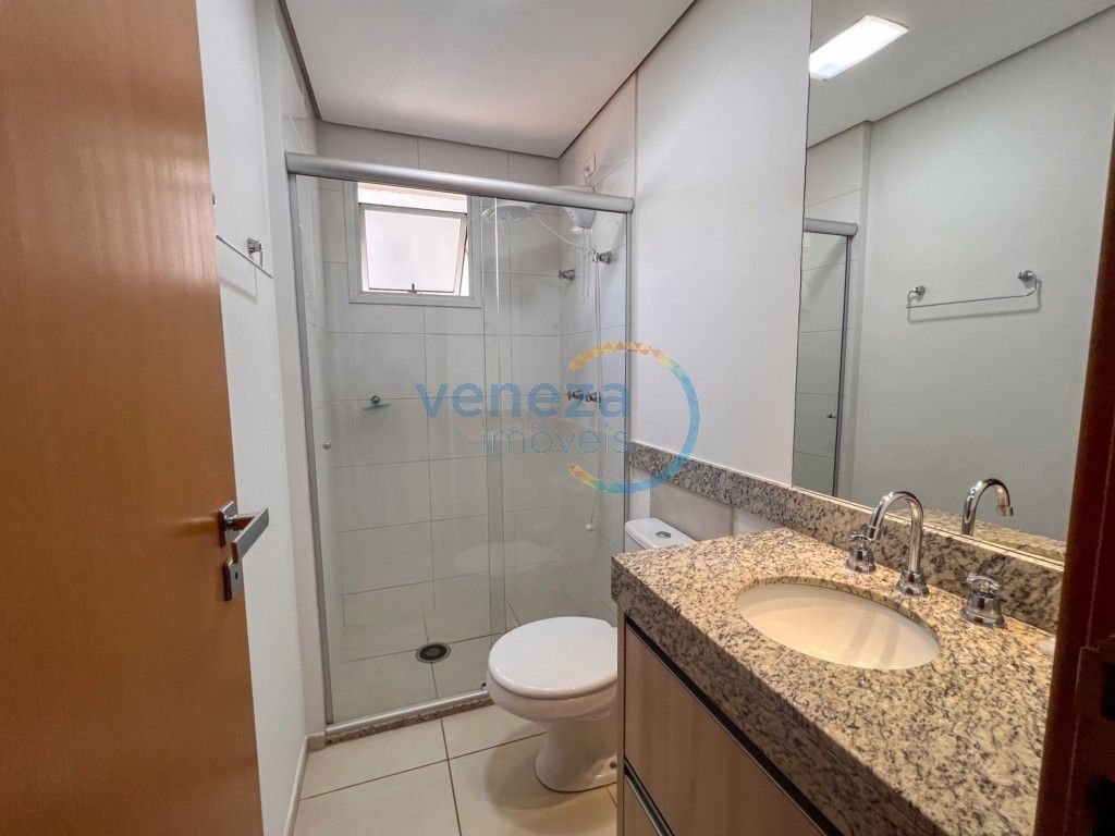 Apartamento para locação no bairro Gleba Palhano de Londrina com 79m<sup>2</sup> útil, 2 quartos, 2 vagas de garagem