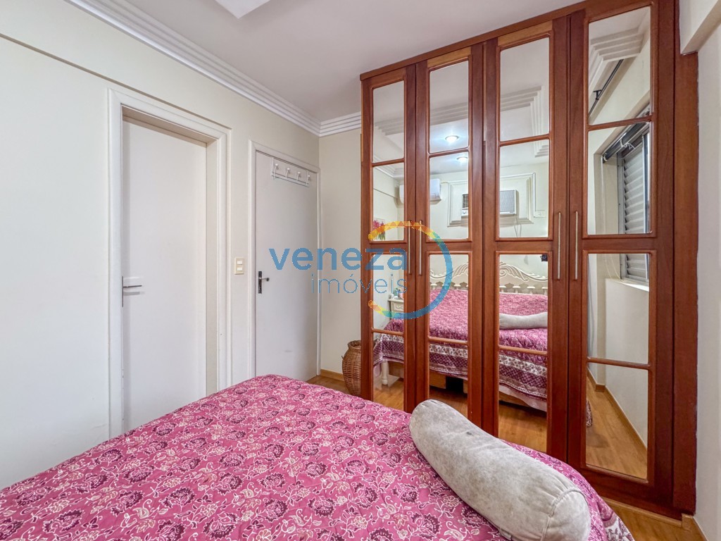 Apartamento à venda no bairro Centro de Londrina com 76.81m<sup>2</sup> útil, 3 quartos, 1 vaga de garagem