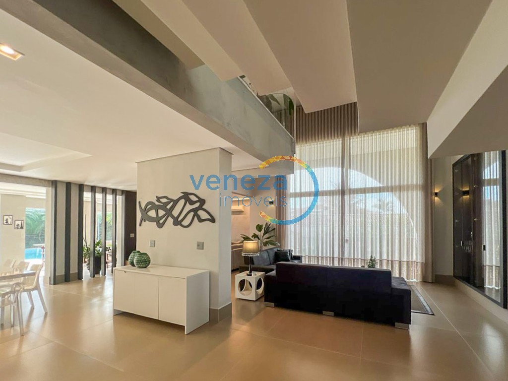 Casa Residencial à venda no bairro Gleba Palhano de Londrina com 485m<sup>2</sup> útil, 2 quartos, 2 vagas de garagem