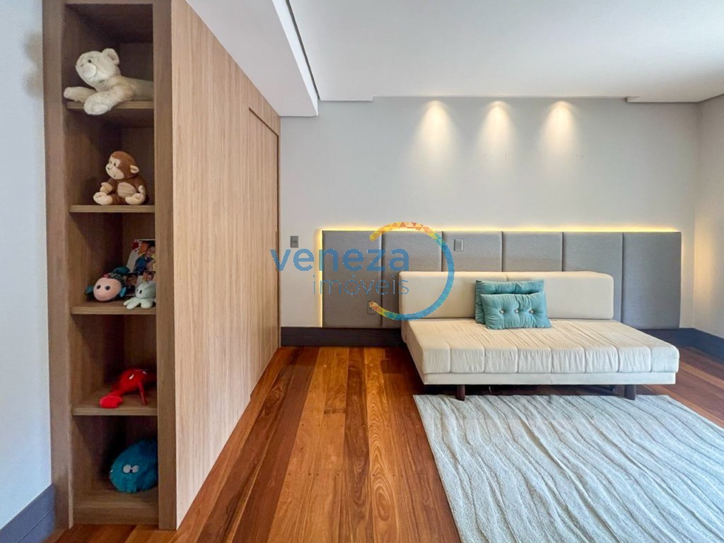 Casa Residencial à venda no bairro Gleba Palhano de Londrina com 485m<sup>2</sup> útil, 2 quartos, 2 vagas de garagem