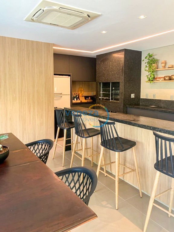 Casa Residencial à venda no bairro Gleba Palhano de Londrina com 485m<sup>2</sup> útil, 2 quartos, 2 vagas de garagem