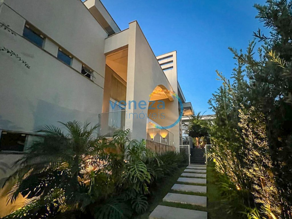 Casa Residencial à venda no bairro Gleba Palhano de Londrina com 485m<sup>2</sup> útil, 2 quartos, 2 vagas de garagem