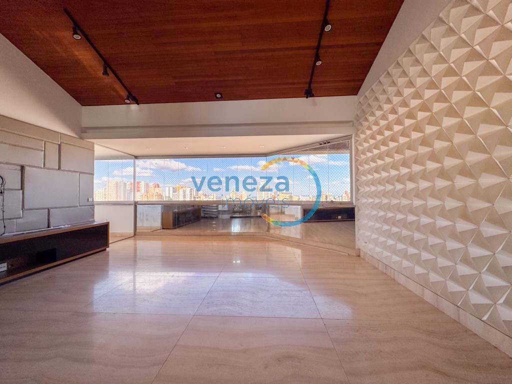 Apartamento à venda no bairro Centro de Londrina com 318.57m<sup>2</sup> útil, 4 quartos, 3 vagas de garagem