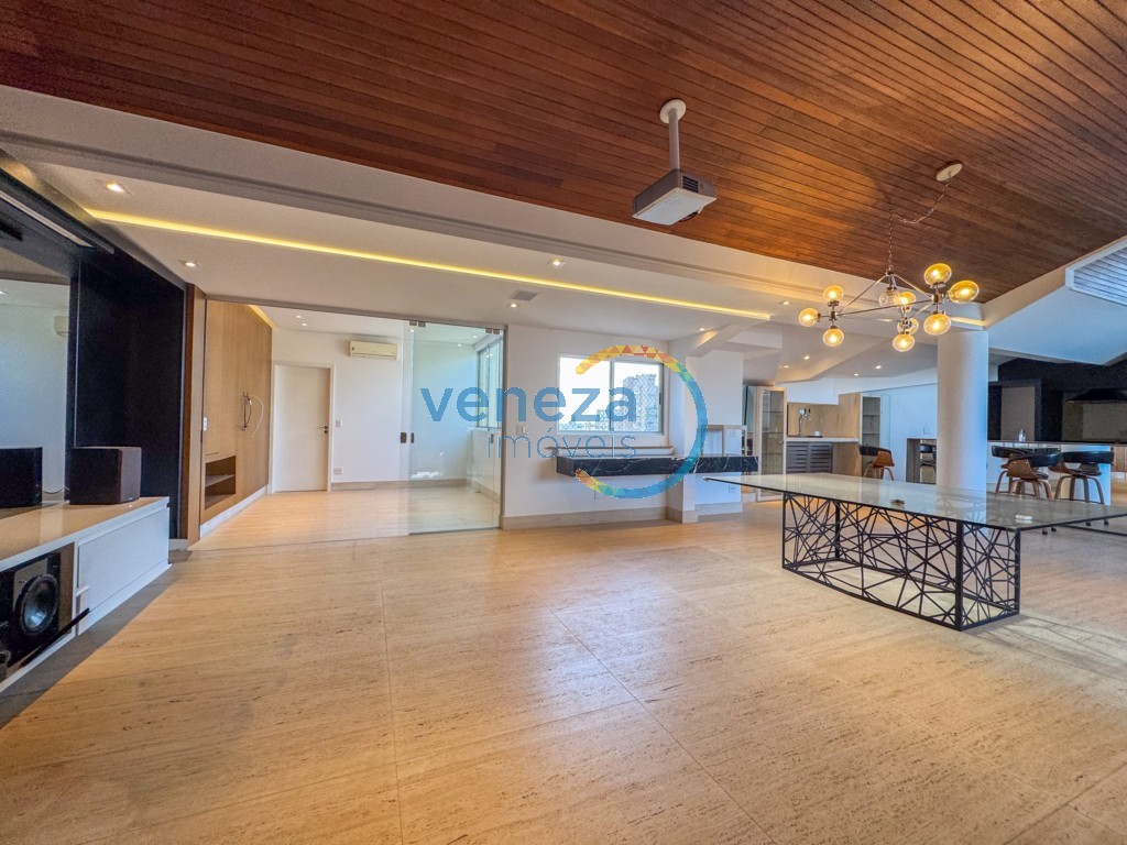 Apartamento à venda no bairro Centro de Londrina com 318.57m<sup>2</sup> útil, 4 quartos, 3 vagas de garagem