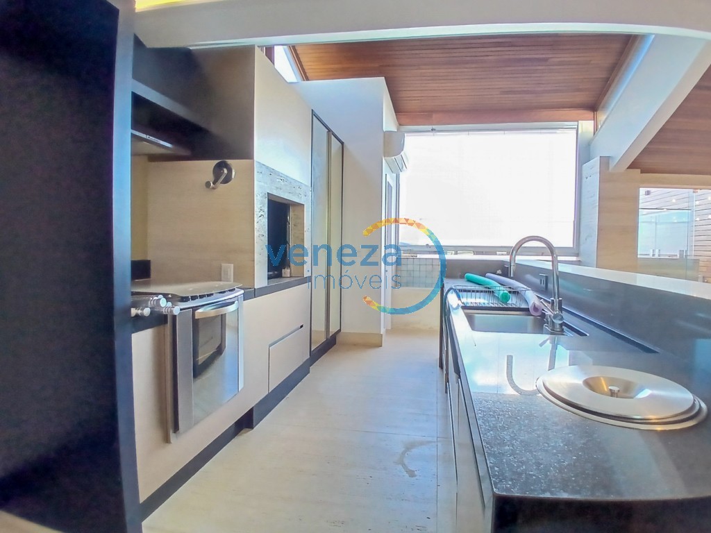 Apartamento à venda no bairro Centro de Londrina com 318.57m<sup>2</sup> útil, 4 quartos, 3 vagas de garagem