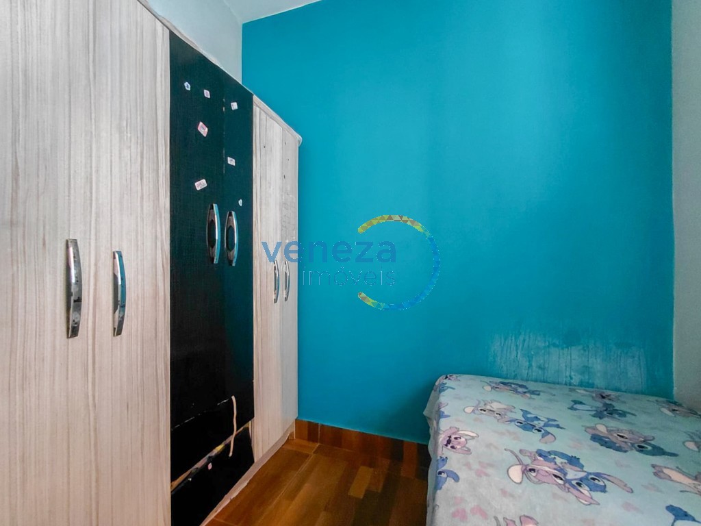 Casa Residencial à venda no bairro Universidade de Londrina com 57.64m<sup>2</sup> útil, 2 quartos, 1 vaga de garagem