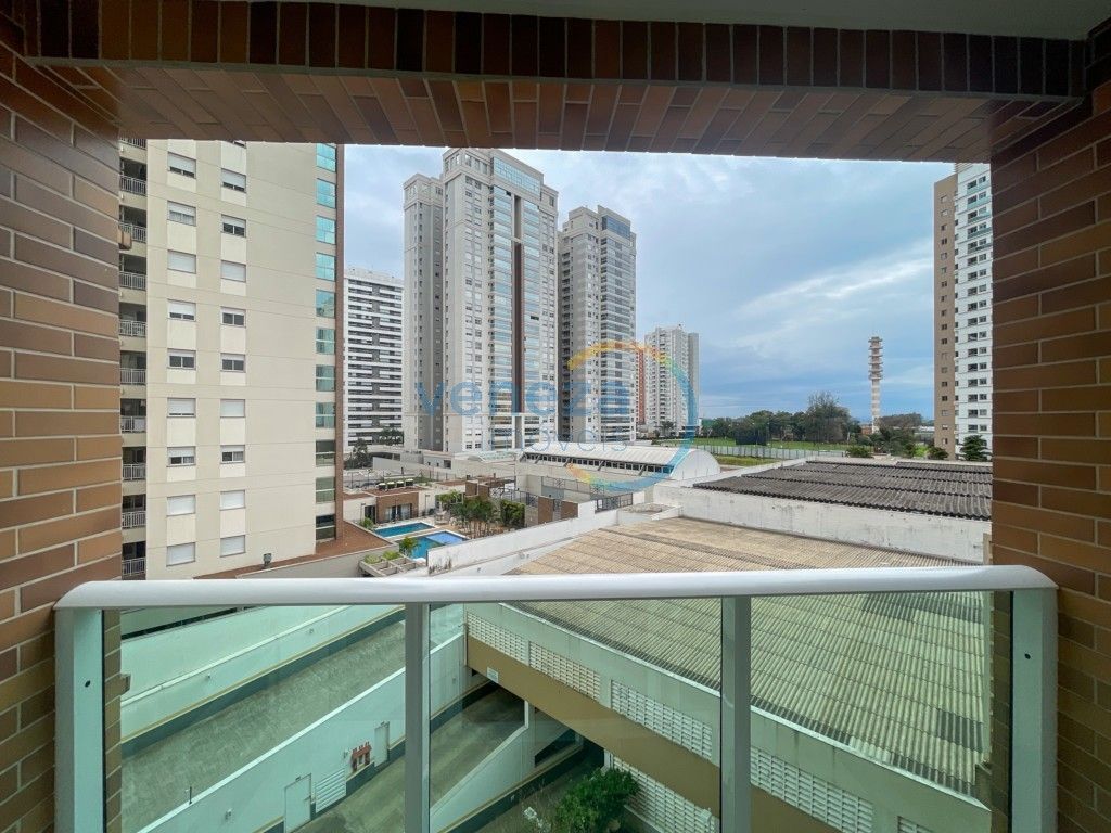 Apartamento à venda no bairro Gleba Palhano de Londrina com 69m<sup>2</sup> útil, 3 quartos, 1 vaga de garagem