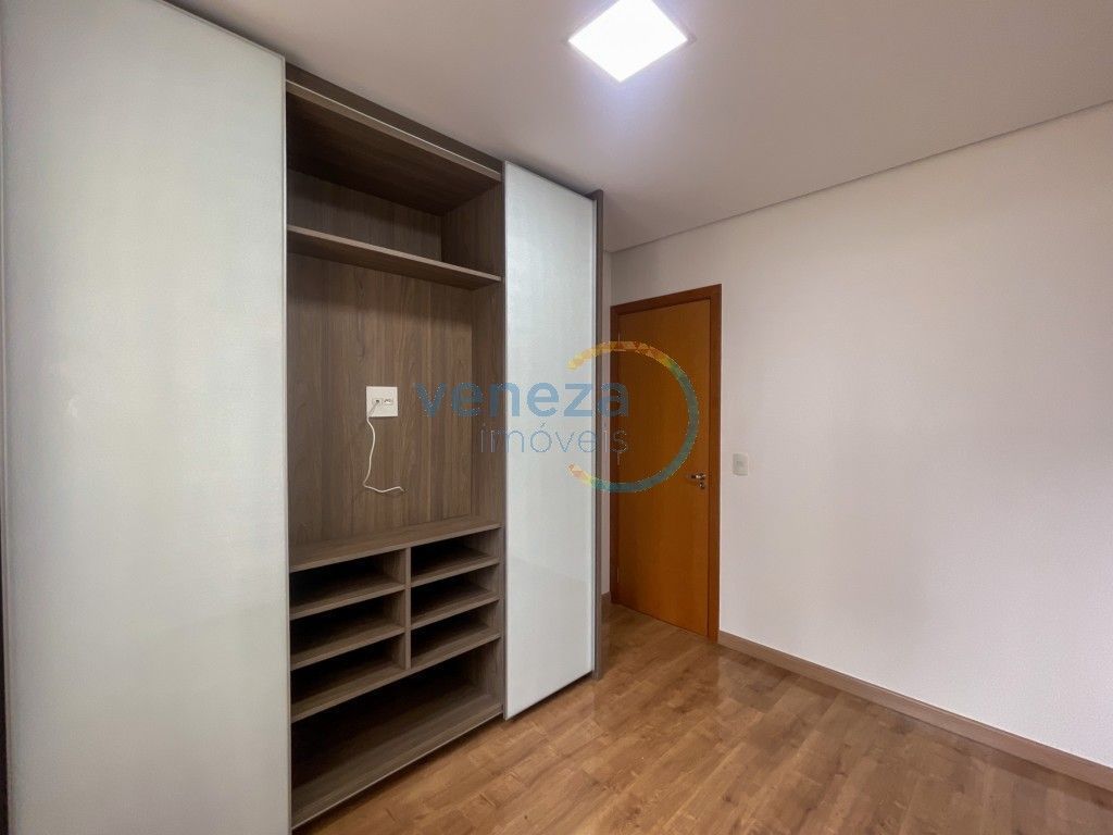 Apartamento à venda no bairro Gleba Palhano de Londrina com 69m<sup>2</sup> útil, 3 quartos, 1 vaga de garagem