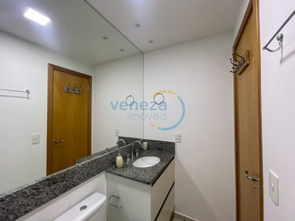 Apartamento à venda no bairro Gleba Palhano de Londrina com 69m<sup>2</sup> útil, 3 quartos, 1 vaga de garagem