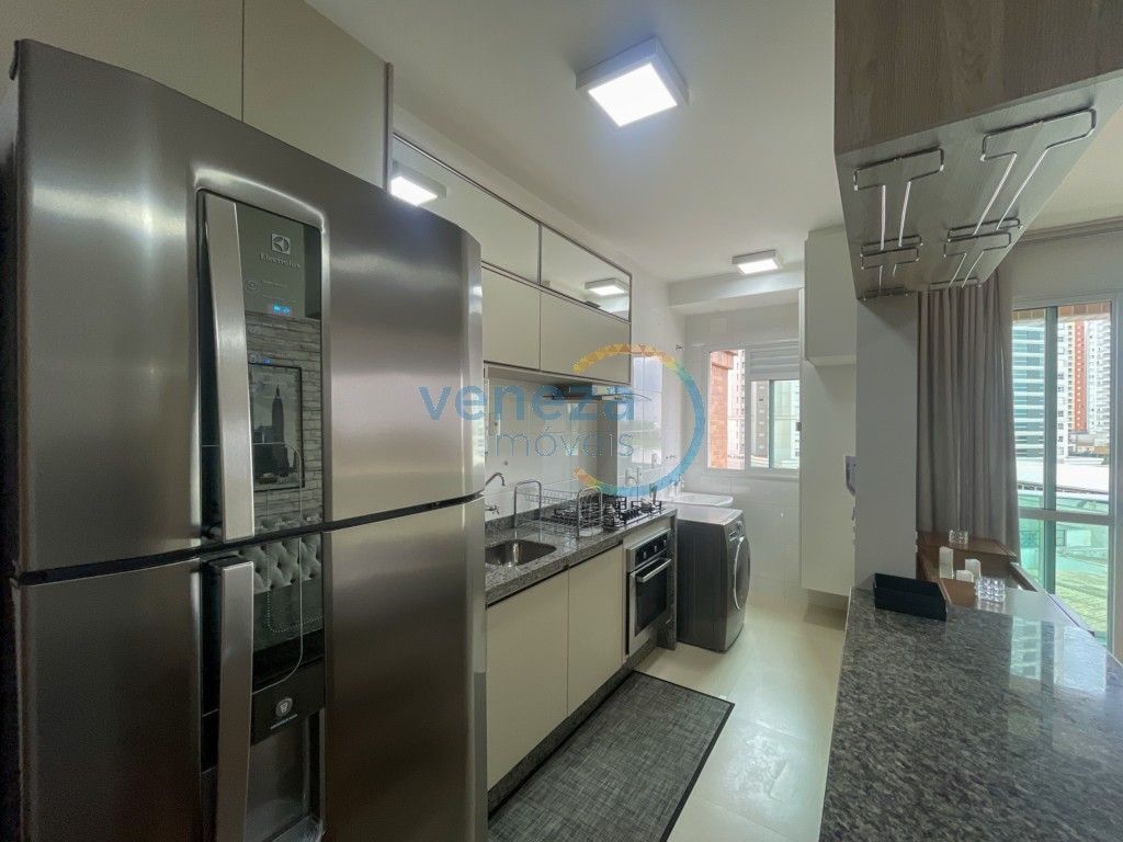 Apartamento à venda no bairro Gleba Palhano de Londrina com 69m<sup>2</sup> útil, 3 quartos, 1 vaga de garagem