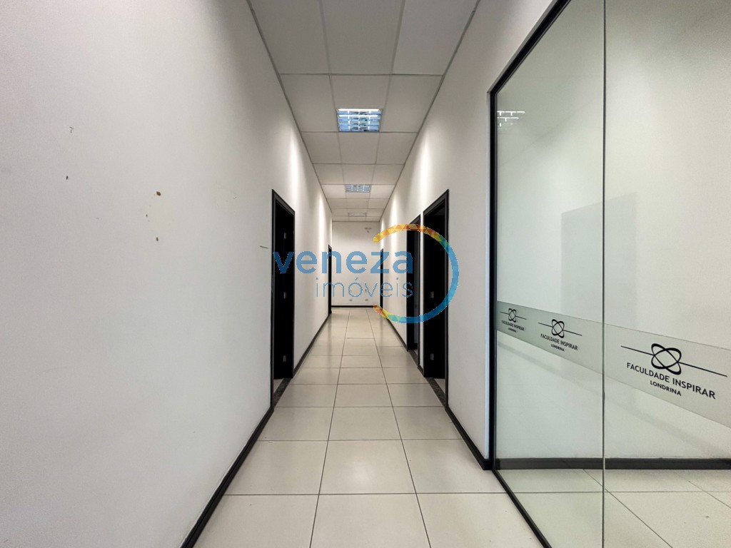 Salão-loja para locação no bairro Centro de Londrina - Foto 9