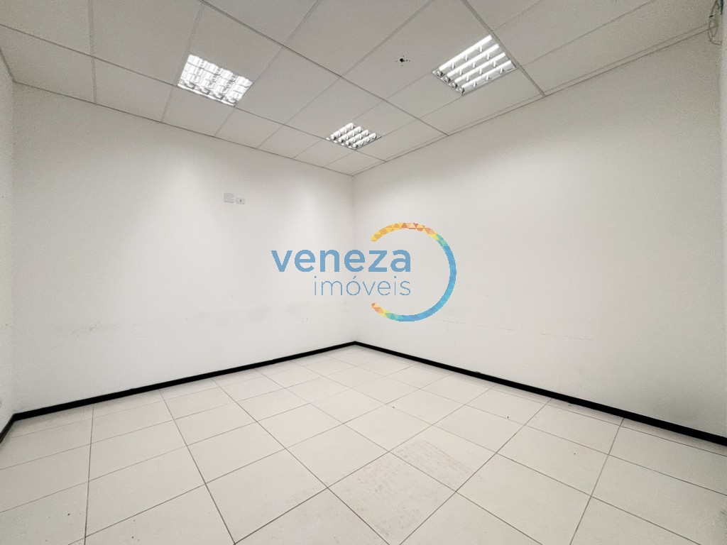 Salão-loja para locação no bairro Centro de Londrina - Foto 14