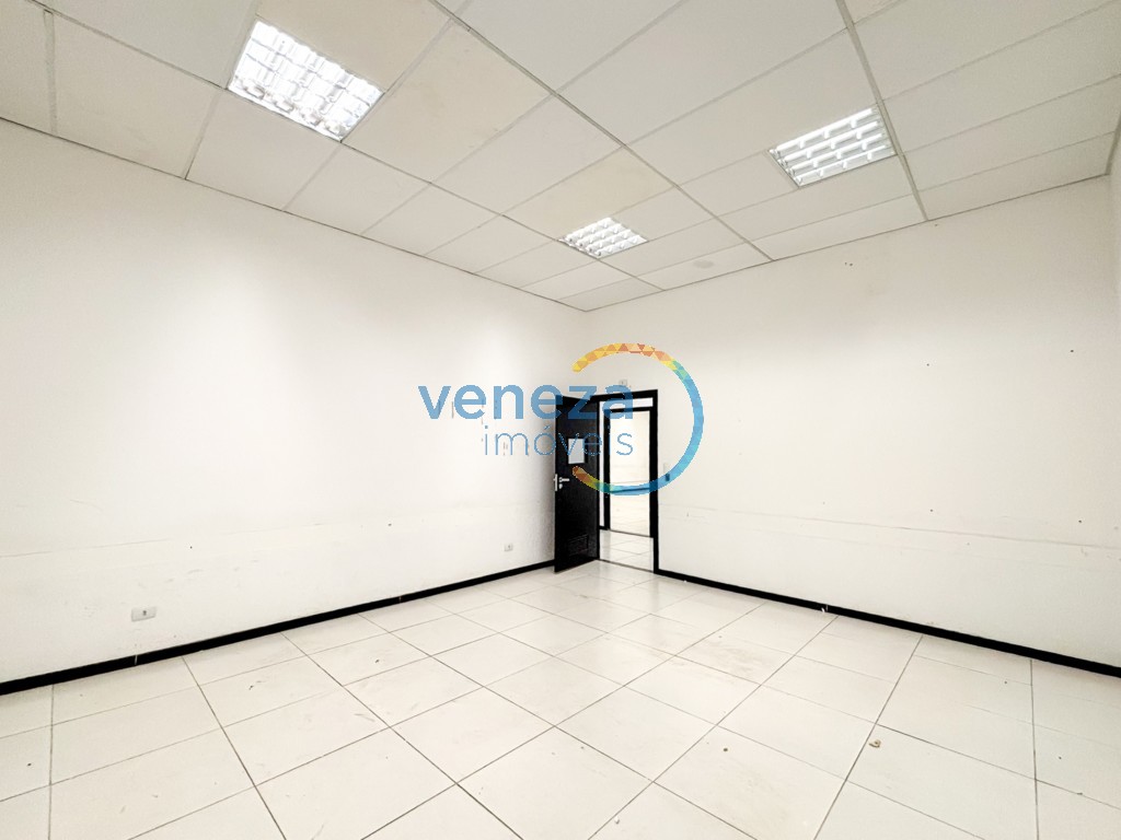 Salão-loja para locação no bairro Centro de Londrina - Foto 17