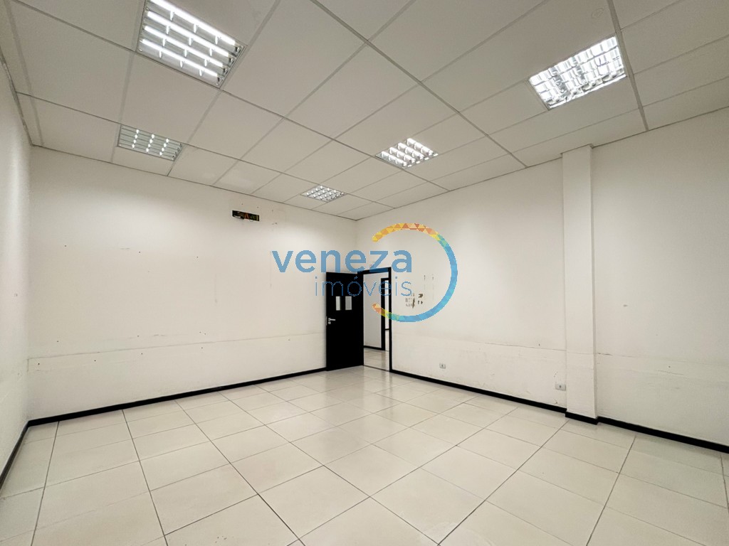 Salão-loja para locação no bairro Centro de Londrina - Foto 24