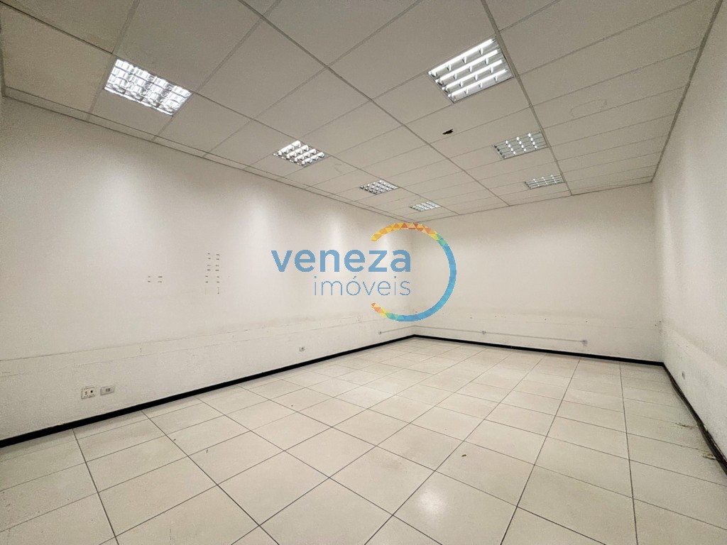 Salão-loja para locação no bairro Centro de Londrina - Foto 25