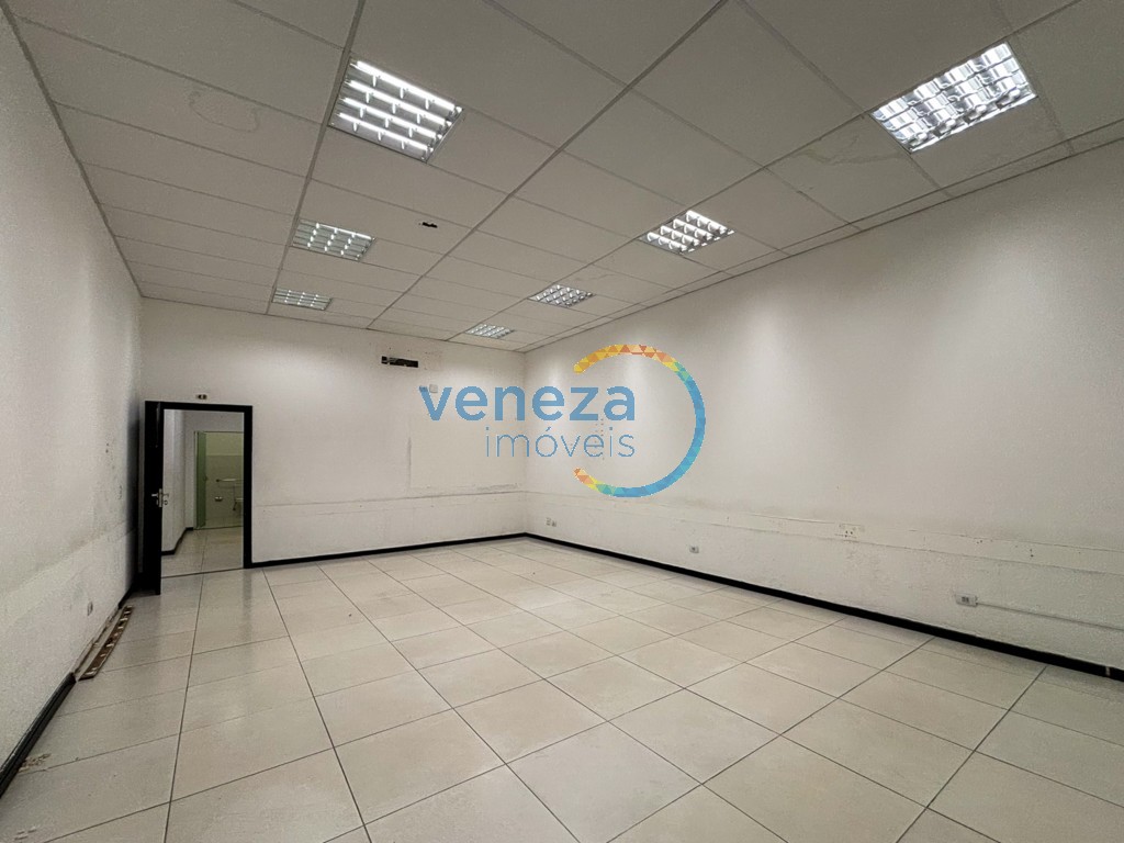 Salão-loja para locação no bairro Centro de Londrina - Foto 26
