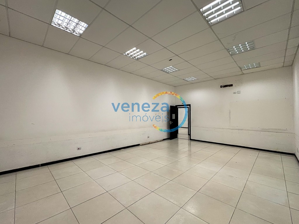 Salão-loja para locação no bairro Centro de Londrina - Foto 27