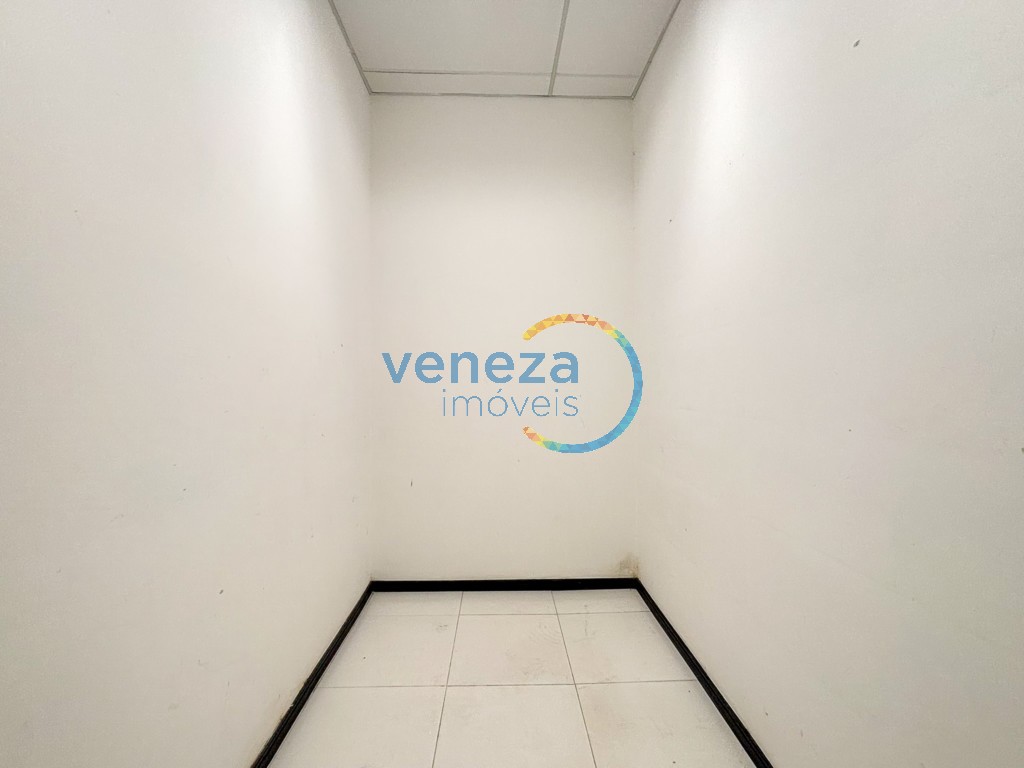 Salão-loja para locação no bairro Centro de Londrina - Foto 28