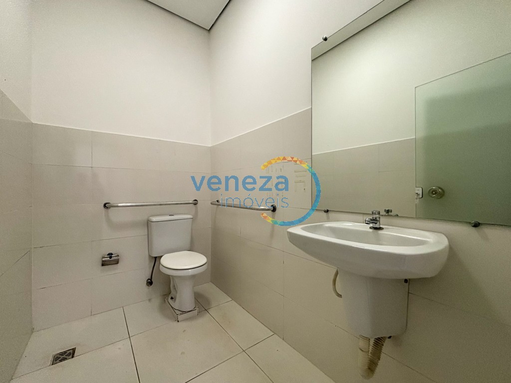 Salão-loja para locação no bairro Centro de Londrina - Foto 36