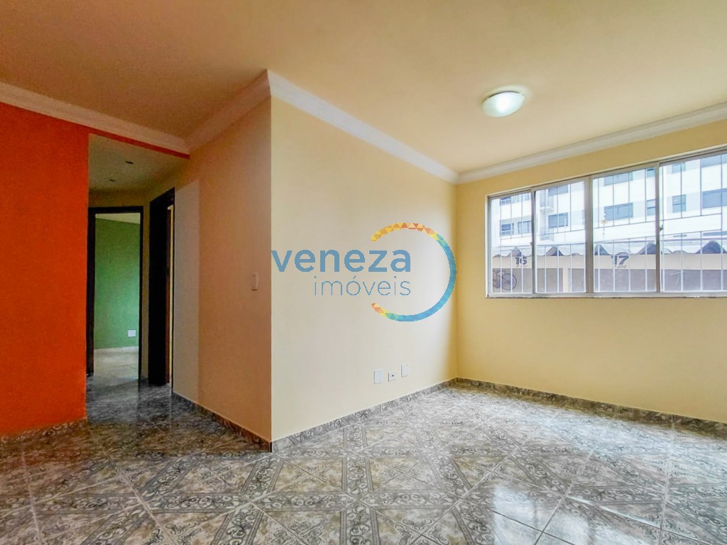 Apartamento para venda no Jamaica em Londrina com 102,87m² por R$ 200.000,00
