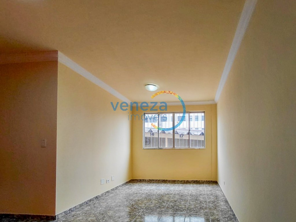 Apartamento para venda no Jamaica em Londrina com 102,87m² por R$ 200.000,00
