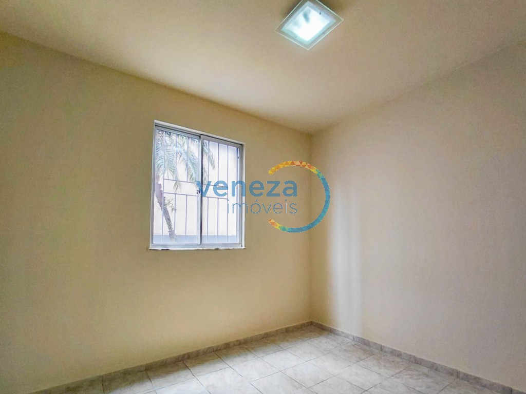 Apartamento à venda no bairro Jamaica de Londrina com 70.07m<sup>2</sup> útil, 3 quartos, 1 vaga de garagem