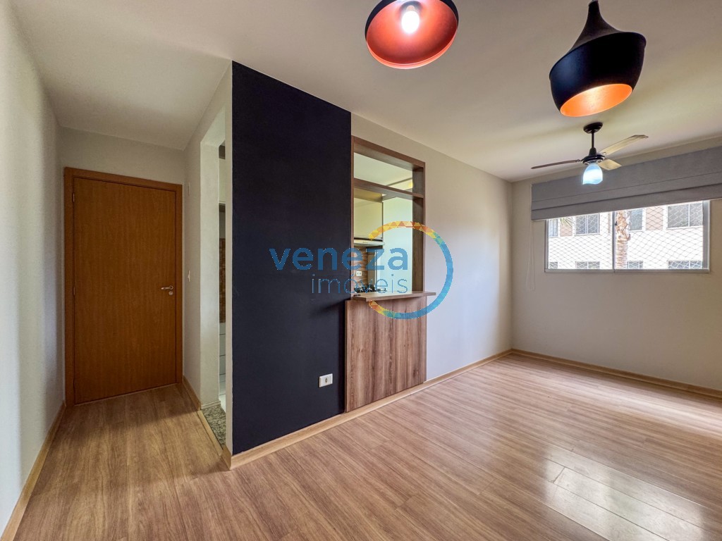Apartamento à venda no bairro Gleba Palhano de Londrina com 46.65m<sup>2</sup> útil, 2 quartos, 1 vaga de garagem