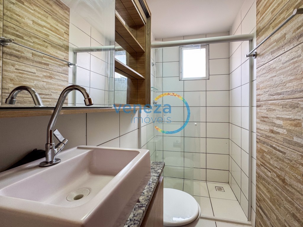 Apartamento à venda no bairro Gleba Palhano de Londrina com 46.65m<sup>2</sup> útil, 2 quartos, 1 vaga de garagem