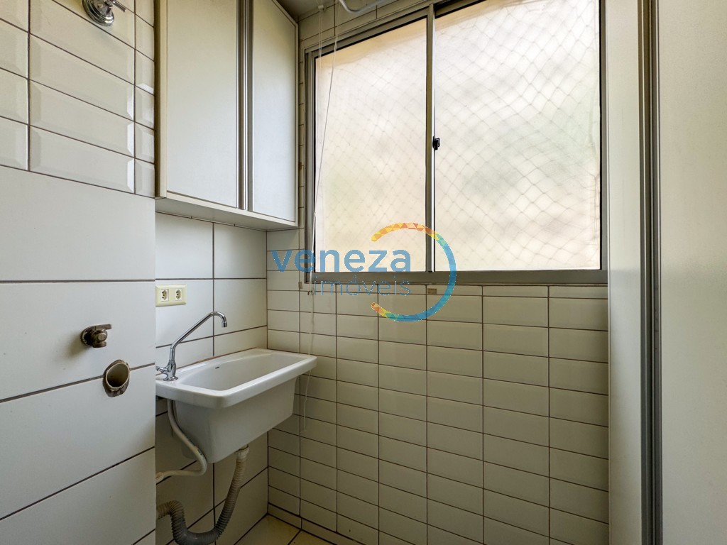 Apartamento à venda no bairro Gleba Palhano de Londrina com 46.65m<sup>2</sup> útil, 2 quartos, 1 vaga de garagem