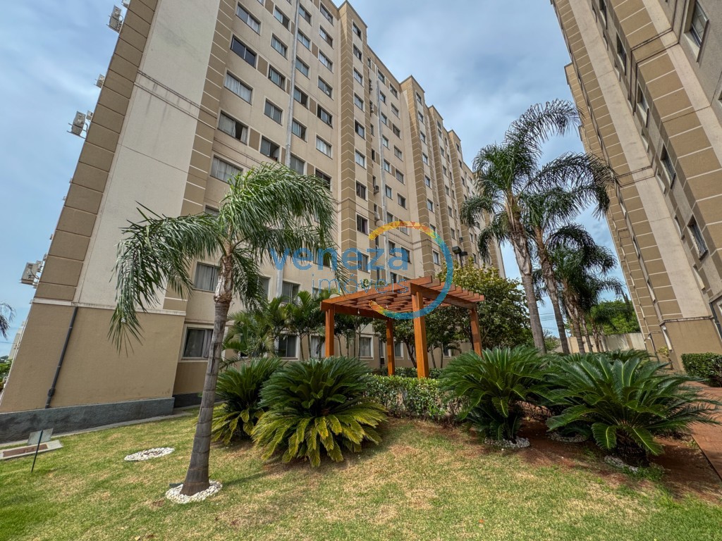 Apartamento à venda no bairro Gleba Palhano de Londrina com 46.65m<sup>2</sup> útil, 2 quartos, 1 vaga de garagem