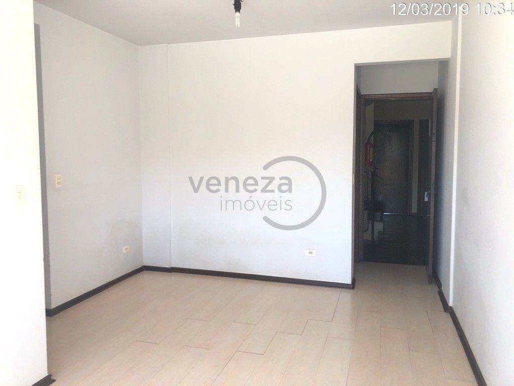 Apartamento à venda no bairro Campo Belo de Londrina com 61.2m<sup>2</sup> útil, 3 quartos, 1 vaga de garagem