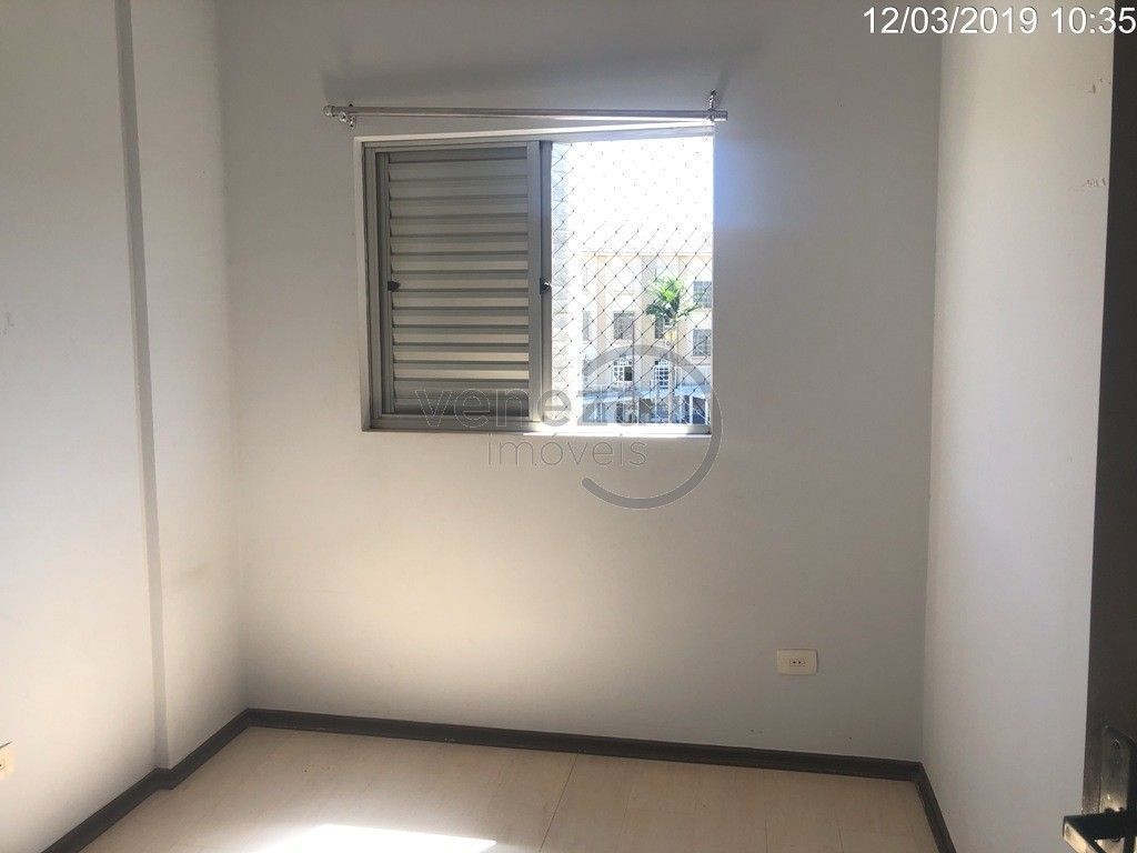 Apartamento à venda no bairro Campo Belo de Londrina com 61.2m<sup>2</sup> útil, 3 quartos, 1 vaga de garagem