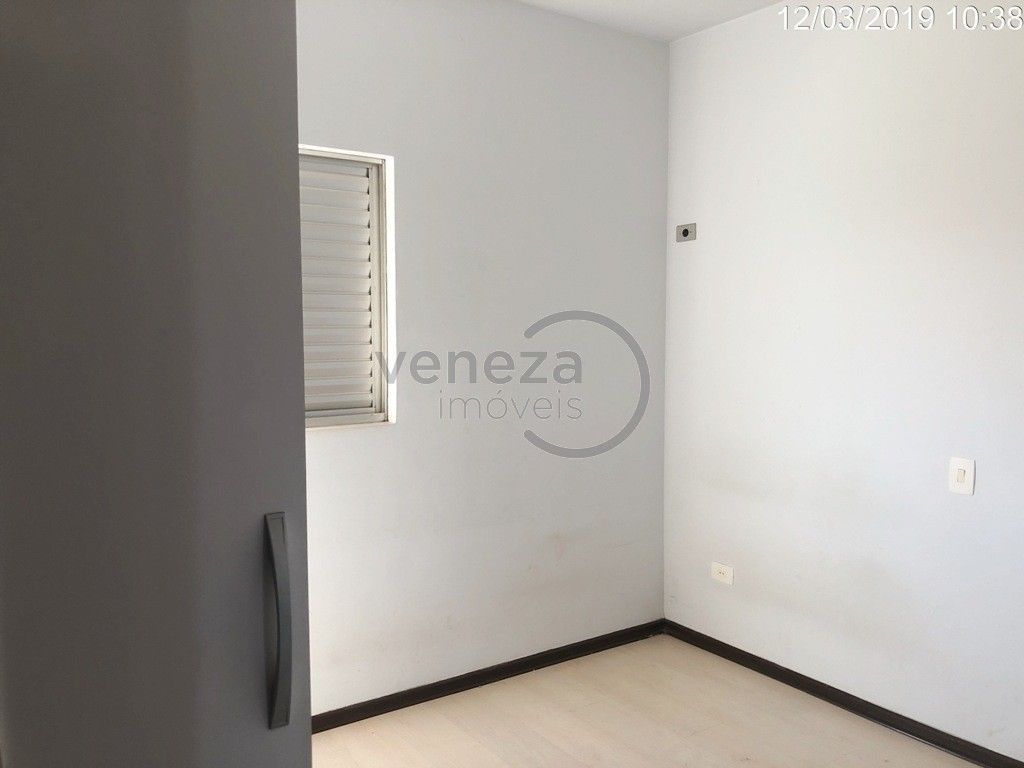 Apartamento à venda no bairro Campo Belo de Londrina com 61.2m<sup>2</sup> útil, 3 quartos, 1 vaga de garagem