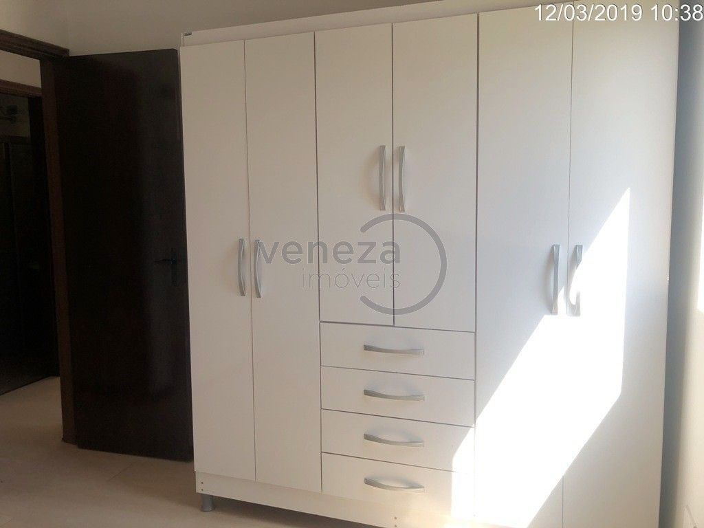 Apartamento à venda no bairro Campo Belo de Londrina com 61.2m<sup>2</sup> útil, 3 quartos, 1 vaga de garagem