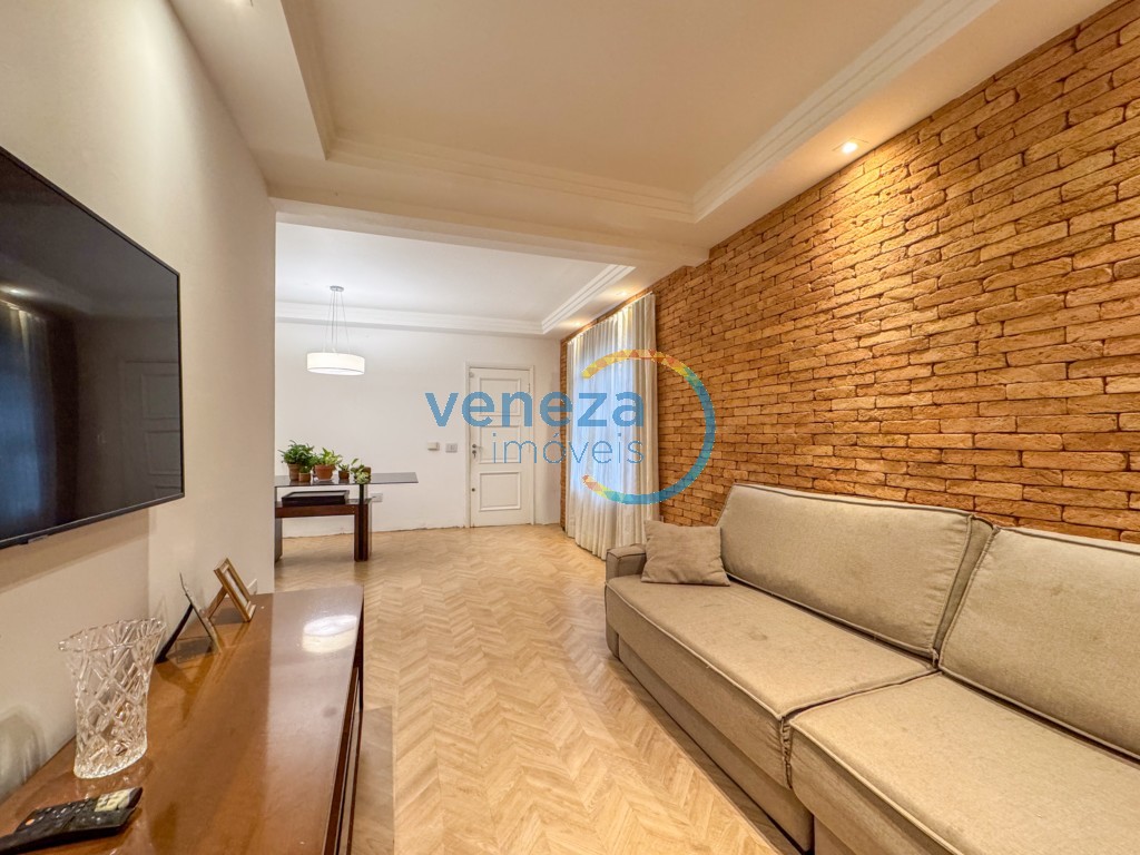 Casa Residencial à venda no bairro Higienopolis de Londrina com 150.96m<sup>2</sup> útil, 3 quartos, 2 vagas de garagem