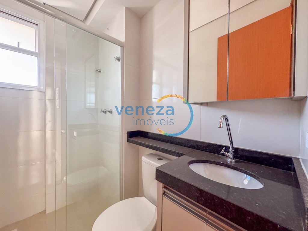 Apartamento à venda no bairro Higienopolis de Londrina com 61.78m<sup>2</sup> útil, 3 quartos, 1 vaga de garagem