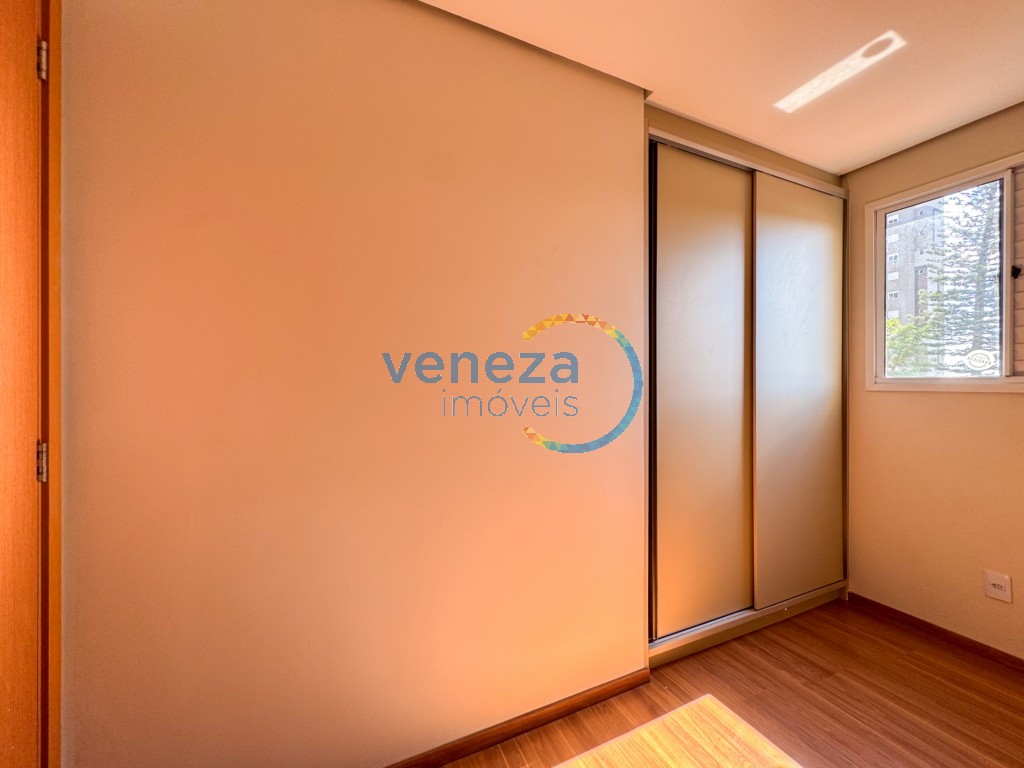 Apartamento à venda no bairro Higienopolis de Londrina com 61.78m<sup>2</sup> útil, 3 quartos, 1 vaga de garagem