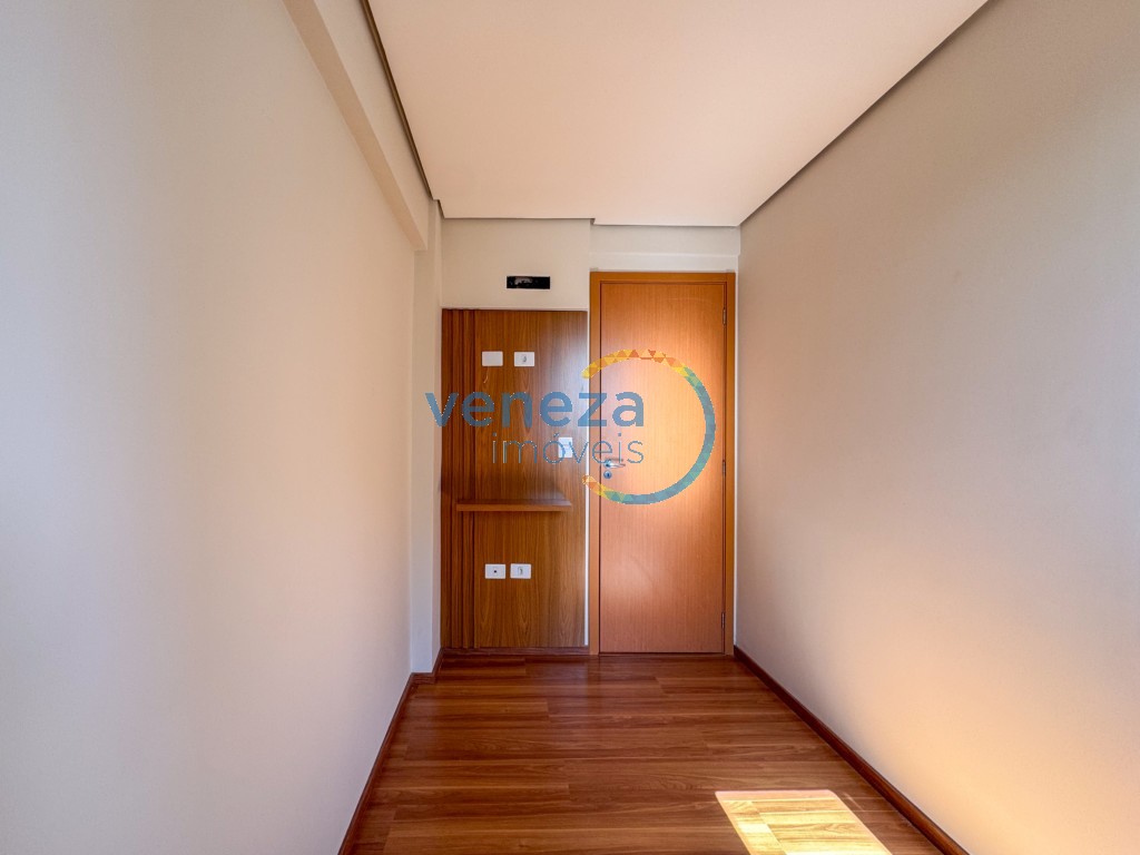 Apartamento à venda no bairro Higienopolis de Londrina com 61.78m<sup>2</sup> útil, 3 quartos, 1 vaga de garagem