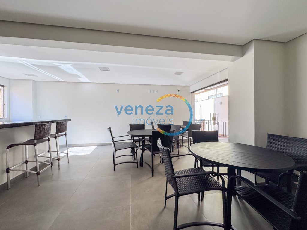 Apartamento à venda no bairro Higienopolis de Londrina com 61.78m<sup>2</sup> útil, 3 quartos, 1 vaga de garagem