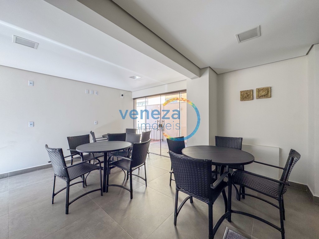 Apartamento à venda no bairro Higienopolis de Londrina com 61.78m<sup>2</sup> útil, 3 quartos, 1 vaga de garagem