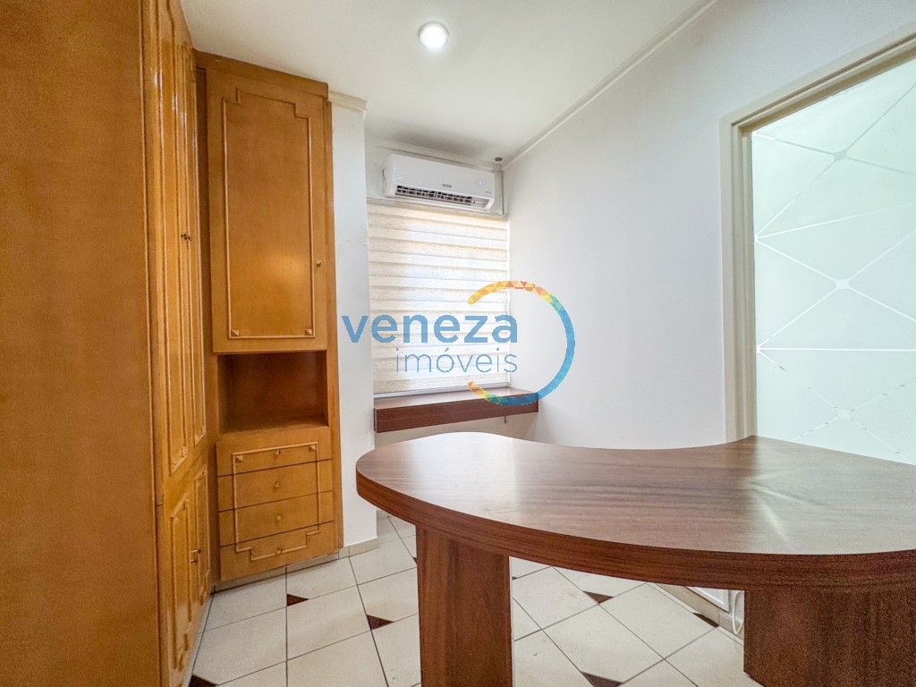Sala para locação no bairro Centro de Londrina com 60m<sup>2</sup> útil