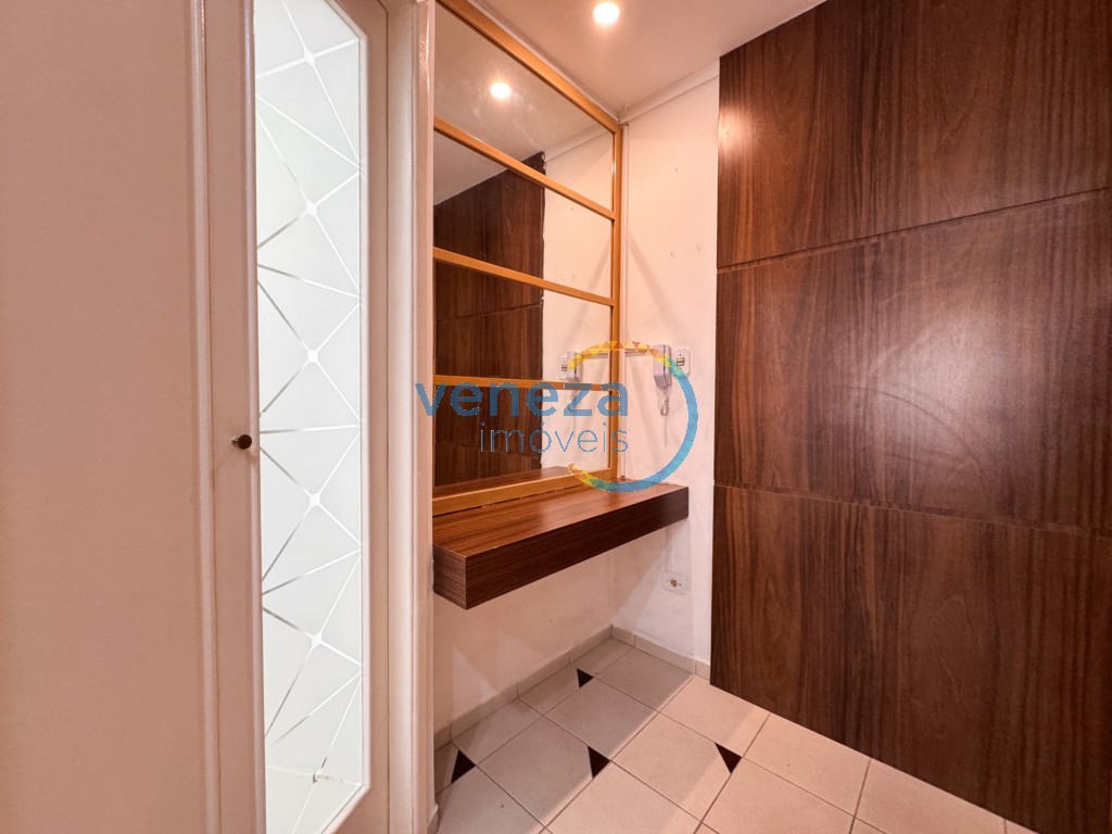 Sala para locação no bairro Centro de Londrina com 60m<sup>2</sup> útil