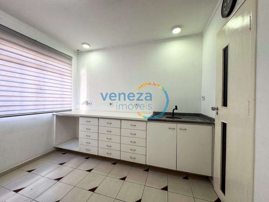 Sala para locação no bairro Centro de Londrina com 60m<sup>2</sup> útil